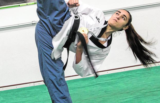 Paula Vergara, una infancia bañada en oro