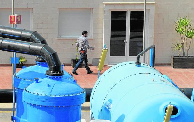 Piden imponer 800 millones de fianza a los 32 investigados por la desaladora