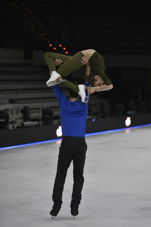 El patinador olímpico Javier Fernández presenta 'Revolution on Ice'