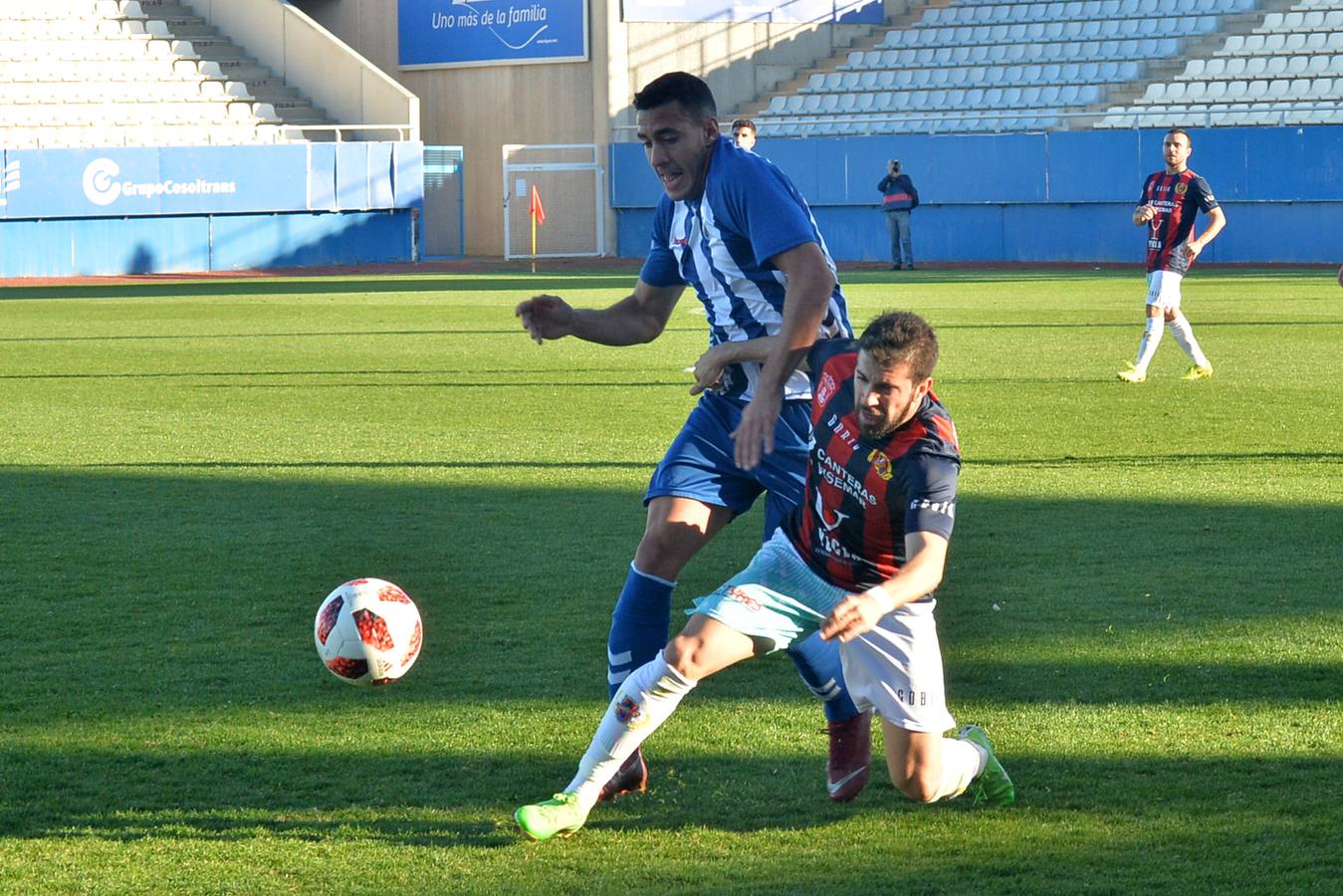 El Lorca FC tumba al Yeclano (2-1)