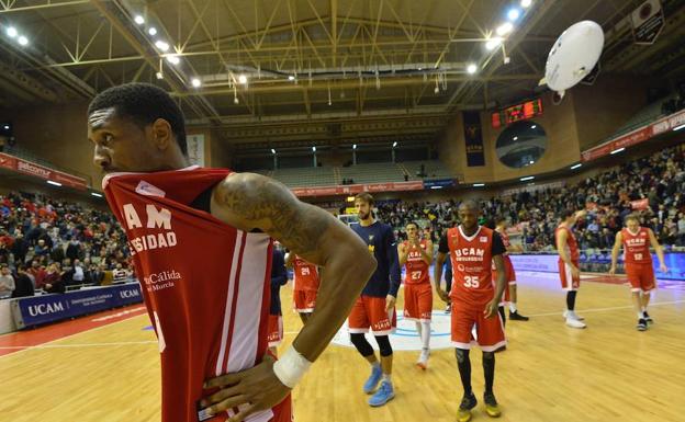 El UCAM tropieza ante el Joventut de Laprovittola y ve la Copa muy lejos