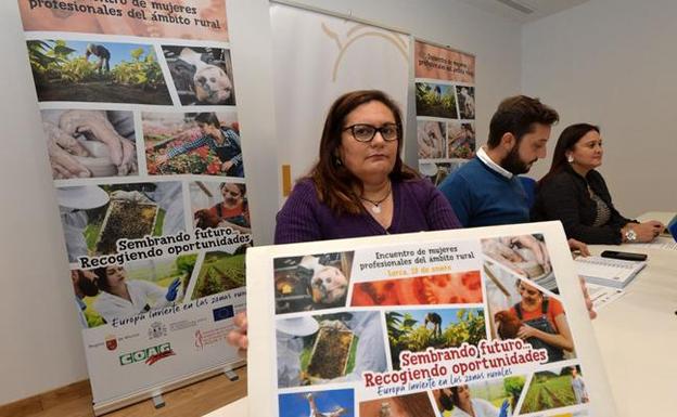 Las mujeres de zonas rurales reivindican la titularidad compartida de granjas y cultivos