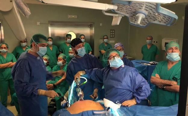El Reina Sofía estrena un sistema de última generación que mejora el tratamiento del cáncer de colon