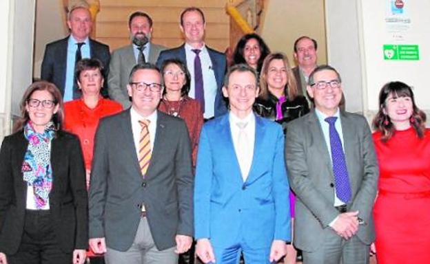 El ministro de Ciencia, Innovación y Universidades, Pedro Duque, hace una visita al Rectorado