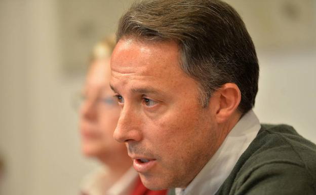 Fulgencio Gil pide paralizar la licitación del tramo Totana-Lorca para modificar el proyecto del AVE