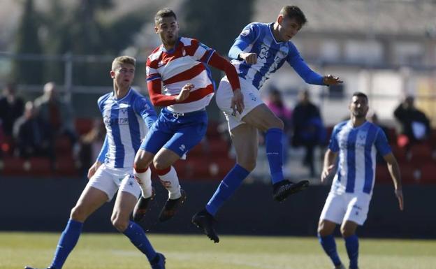 El Jumilla no tira la toalla