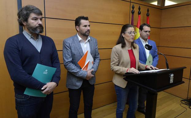 Los partidos de la oposición en Murcia exigen analizar el contrato con Tribugest antes de prorrogarlo