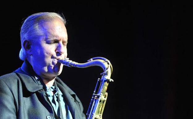 Jazz clásico con el saxo al mando