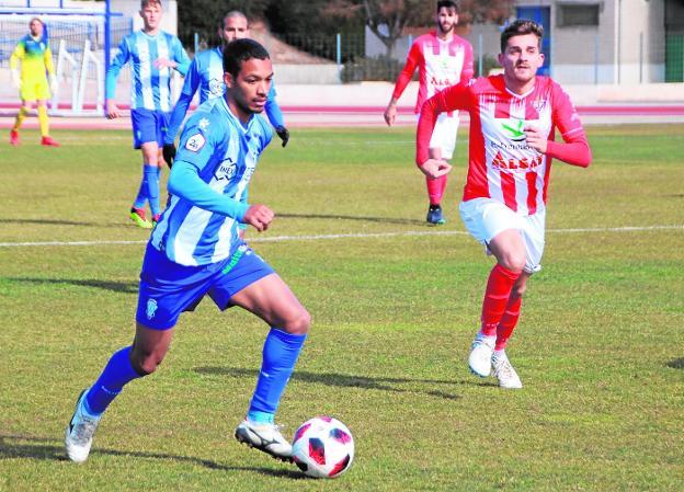 El Jumilla choca con su bestia negra