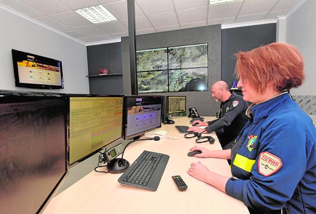 La sala de operaciones del 112 de Lorca se moderniza para mejorar la respuesta ante emergencias