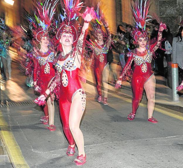 El Carnaval potencia su programa de actividades con un desfile inaugural