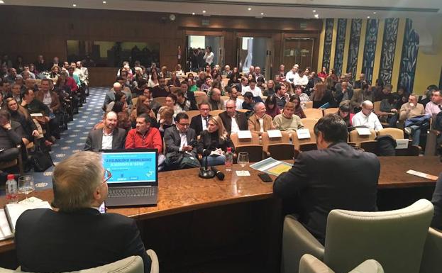 Expertos reivindican en Murcia la importancia de abogados y centros especializados en accidentes de tráfico