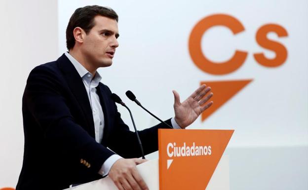 Ciudadanos anuncia mociones en los parlamentos autonómicos en rechazo de la negociación con los independentistas