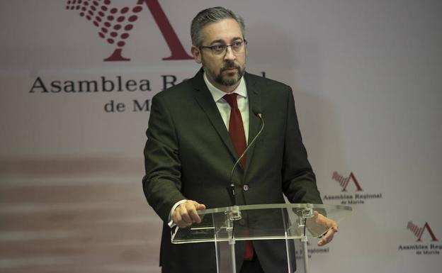 PP: «Diego Conesa vuelve a utilizar su cargo para hacer campaña electoral»
