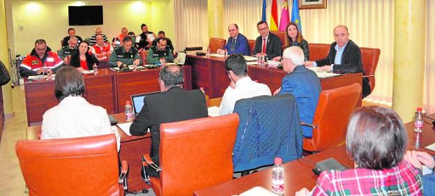 Cuarenta bomberos y la Guardia Civil reforzarán la seguridad en los carnavales de Águilas