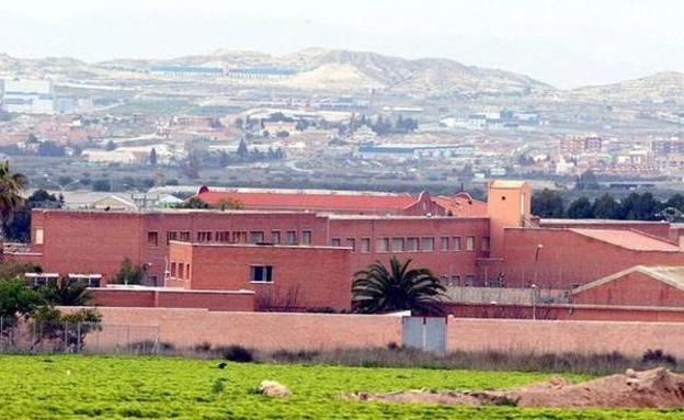 Detenidas por meter droga en la cárcel oculta en sus vaginas