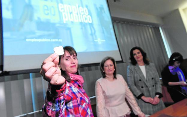 Siete regiones eligen abril para la OPE de auxiliar de enfermería y Murcia sigue todavía sin fecha