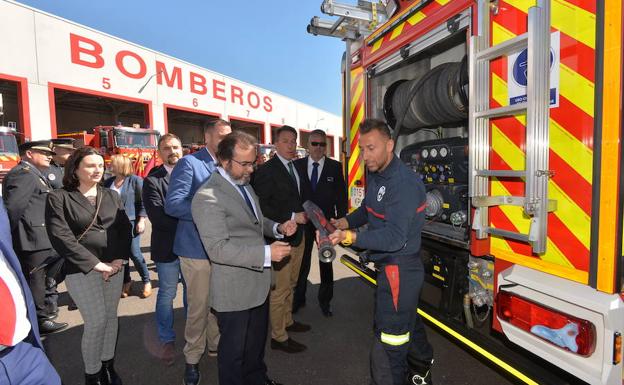 El nuevo Parque de Bomberos de Lorca, el más grande de la Región, dará servicio a más de 105.000 personas