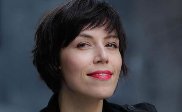 Marta Peirano: «Hay que aprender a valorar qué nos pide a cambio la tecnología para utilizarla»