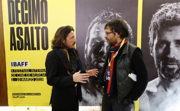 La décima edición del IBAFF arranca con atracos