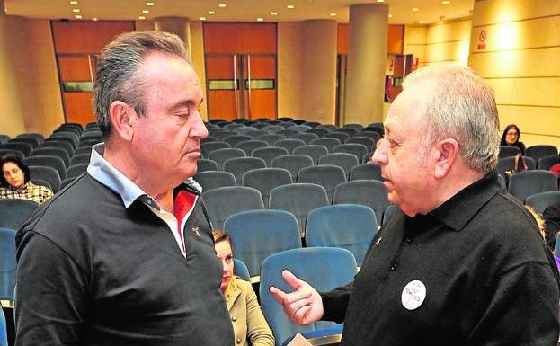 El código ético para los funcionarios choca con el rechazo de los sindicatos