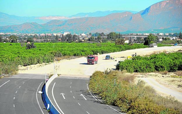 La Consejería contesta a las 1.545 alegaciones presentadas sobre la 'autovía del bancal'