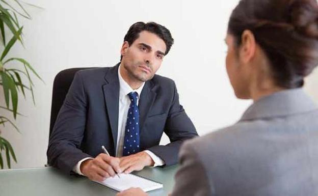 6 preguntas que no pueden hacerte en una entrevista de trabajo si eres mujer