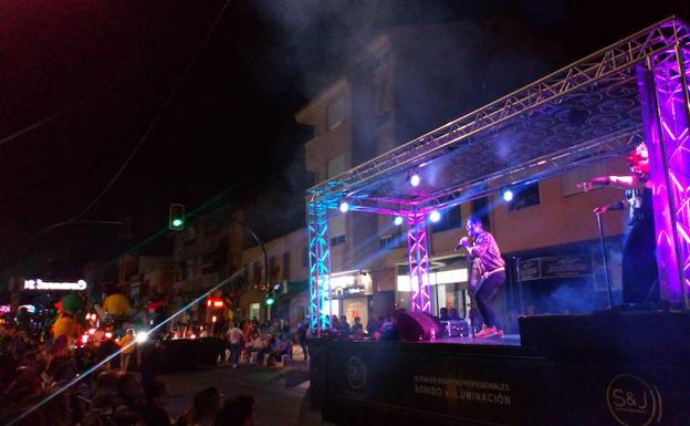 Llano de Brujas celebra su esperado Desfile de Piñata