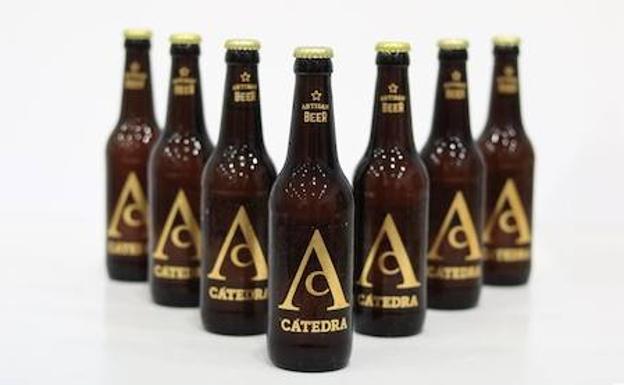 Una cerveza de Fuente Álamo logra la medalla de plata en el festival de Barcelona