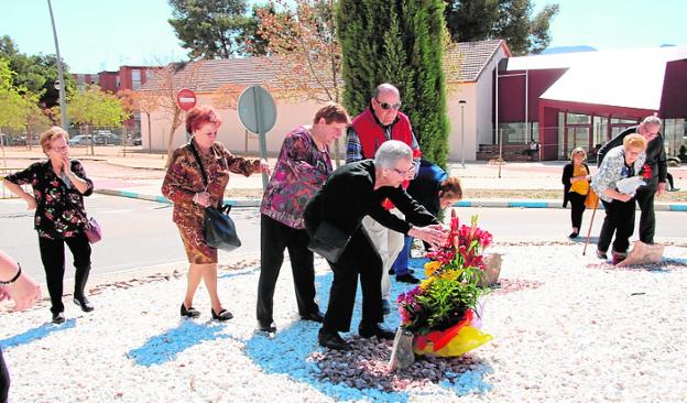 Homenaje a las víctimas jumillanas de los campos nazis