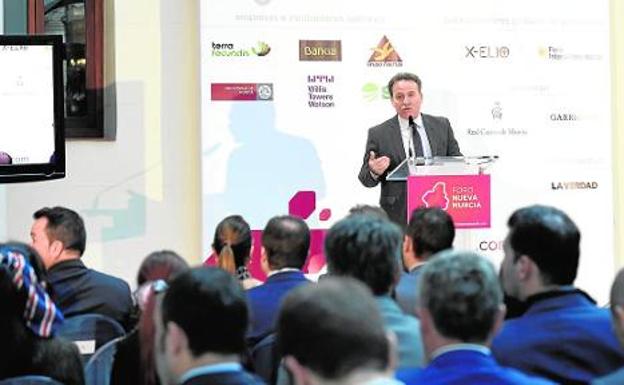 «El bloqueo no puede ser eterno»