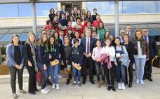 Premios a las promesas del periodismo