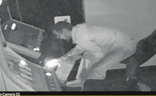 Tres noches sin pegar ojo en Patiño