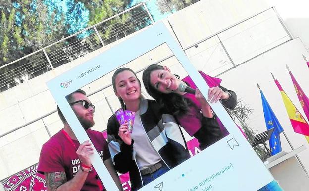 El Festival de Voluntariado Universitario se estrena con gran éxito de participación