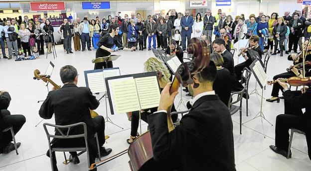 Melodías de Mozart al aterrizar