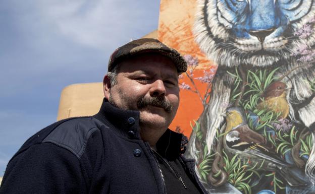 Cartagena homenajea al artista Kraser