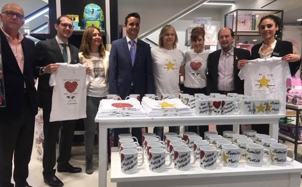 Pepa Aniorte crea una línea de tazas y camisetas solidarias para luchar contra el cáncer infantil