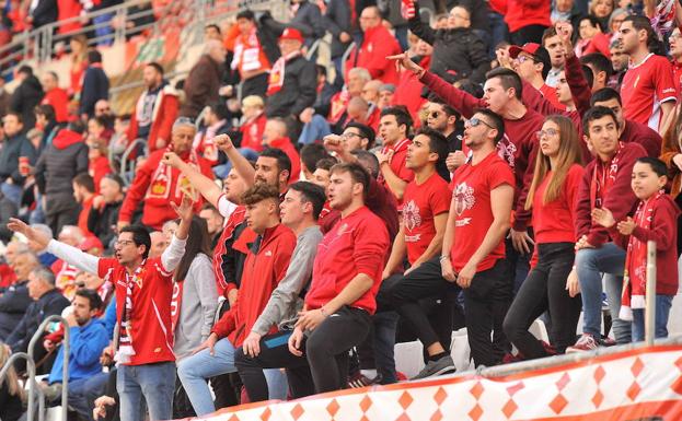 Los abonados del Real Murcia pasarán por taquilla para ver el derbi ante el UCAM