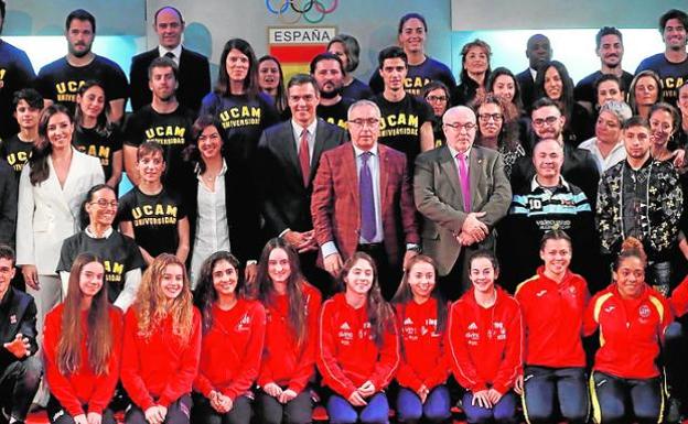 Gobierno, COE y UCAM, de la mano en la Oficina de Ayuda al Deportista