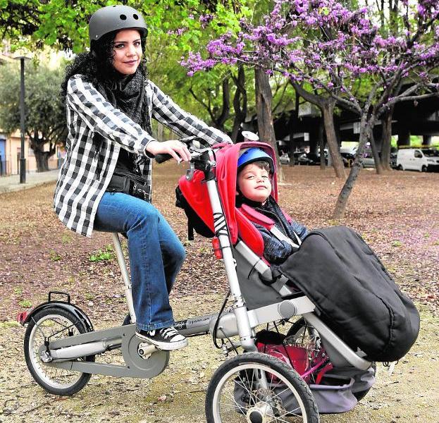 Lorena Laos: «Nunca he tenido un susto con la bici; si respetas, te respetan»