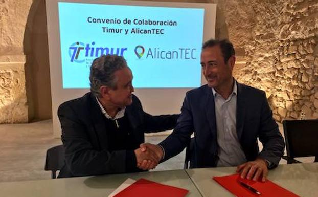 Timur y AlicanTec firman un convenio de colaboración para fomentar la transformación digital