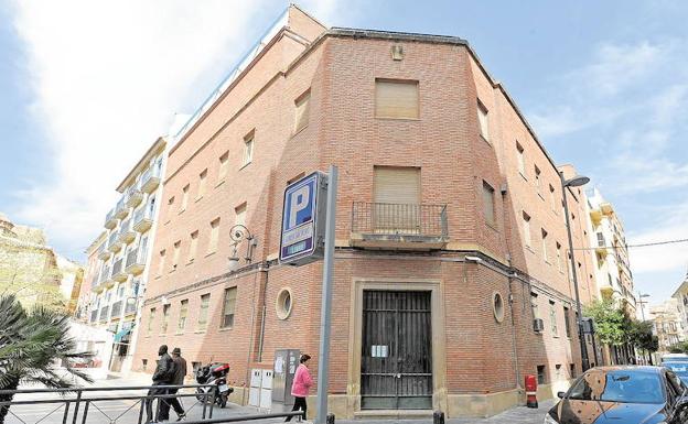 La vieja comisaría de la Policía Nacional de Lorca será derribada la próxima semana