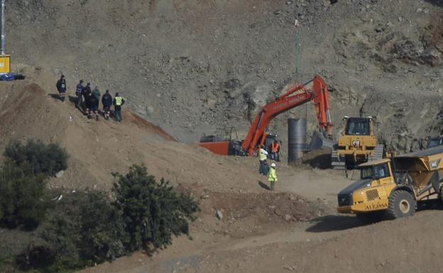 La autopsia de Julen determina que murió por los golpes durante la caída al pozo