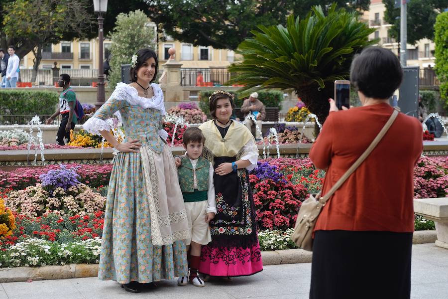 Los huertanos se lanzan a la calle desde primera hora