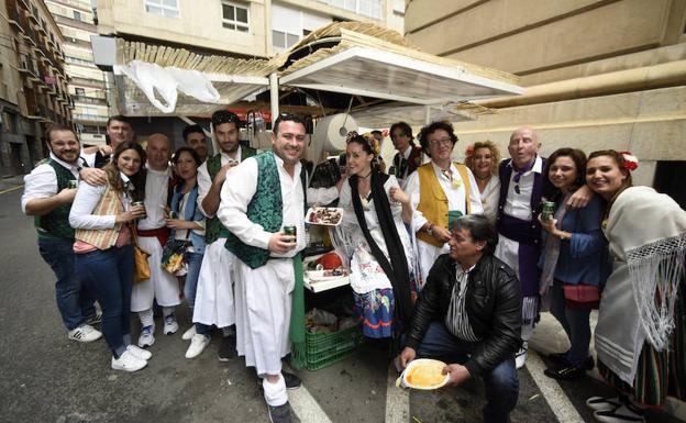 Las barracas, llenas pese al mal tiempo