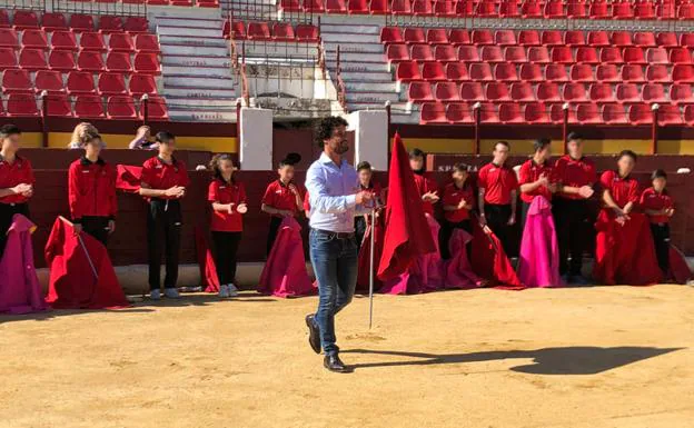 Miguel Abellán: «Al PP nadie puede darle lecciones de cómo defender la fiesta de los toros»