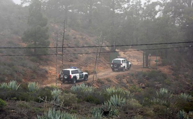 Viajan a Tenerife familiares del niño superviviente del crimen de Adeje