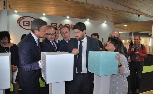 La Feria del Mueble de Yecla se reinventa para poder remontar el vuelo