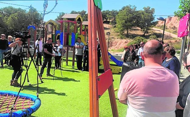 El nuevo parque del barrio de San José lleva el nombre de 'El Palomo'