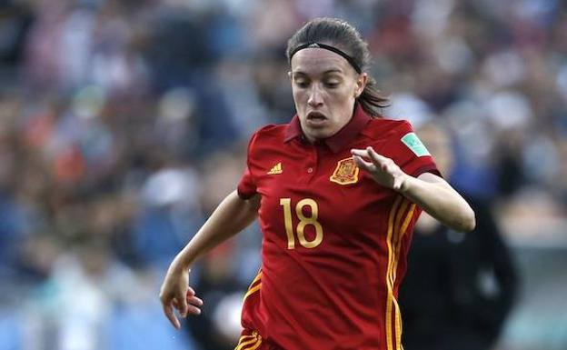 Eva Navarro: «No se me pasaba por la cabeza estar en la selección absoluta»